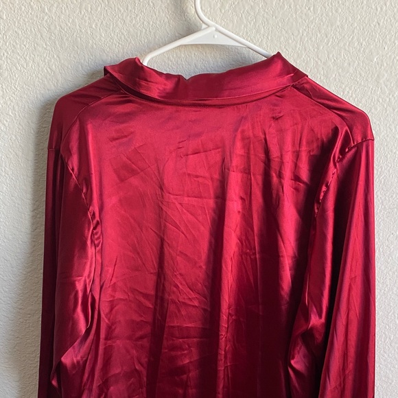 Women’s Chic Good Time Red Button Down Shirt - Picture 10 of 14